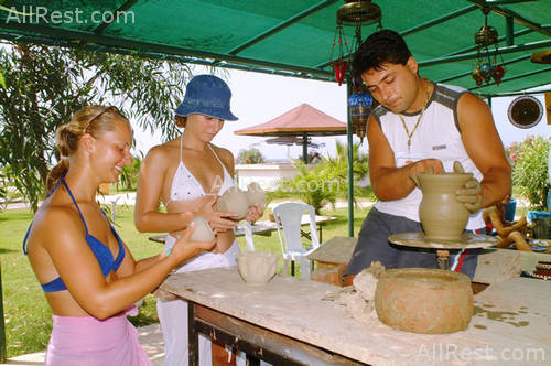 Justiniano Park Conti 14